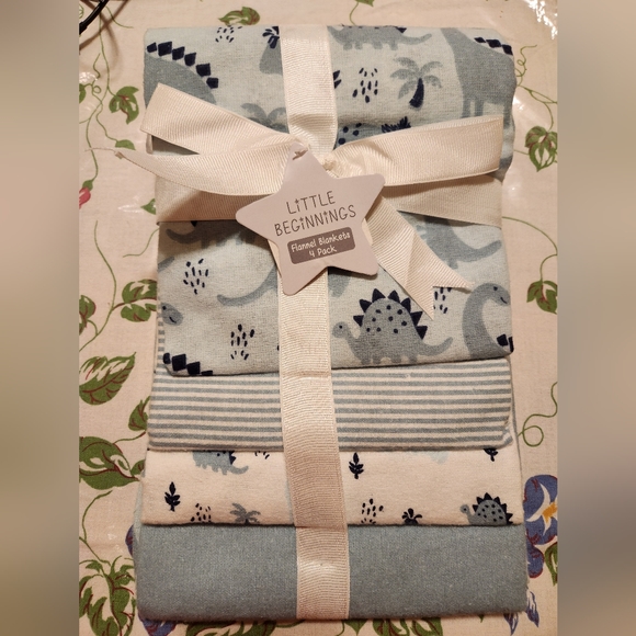 Dinosaur Flannel Blankets (4 Pack) by Little Beginnings - Picture 1 of 3